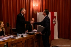 Peter Hofbauer gratuliert dem Bürgermeister